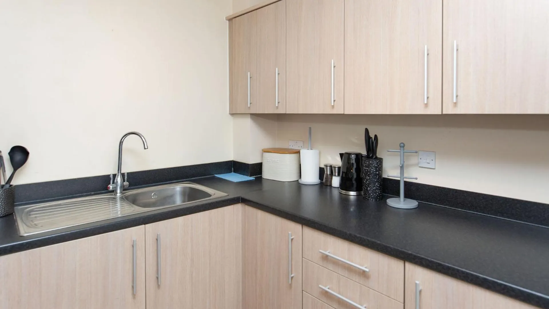Seager Apartments, Lovely Cardiff Bay Apartment, Free Parking Apartment
