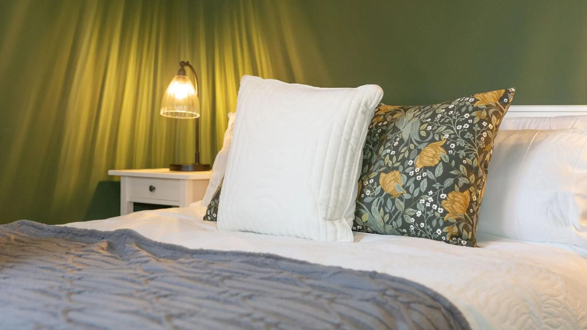 Seager Apartments, Lovely Cardiff Bay Apartment, Free Parking Apartment