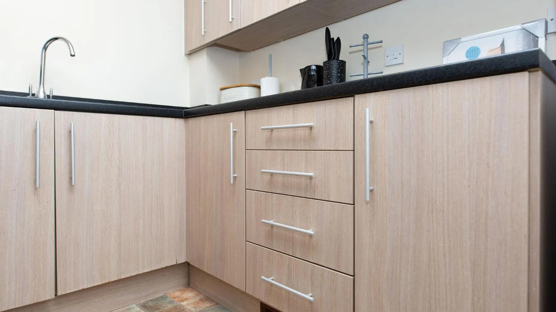 Seager Apartments, Lovely Cardiff Bay Apartment, Free Parking 0*,
